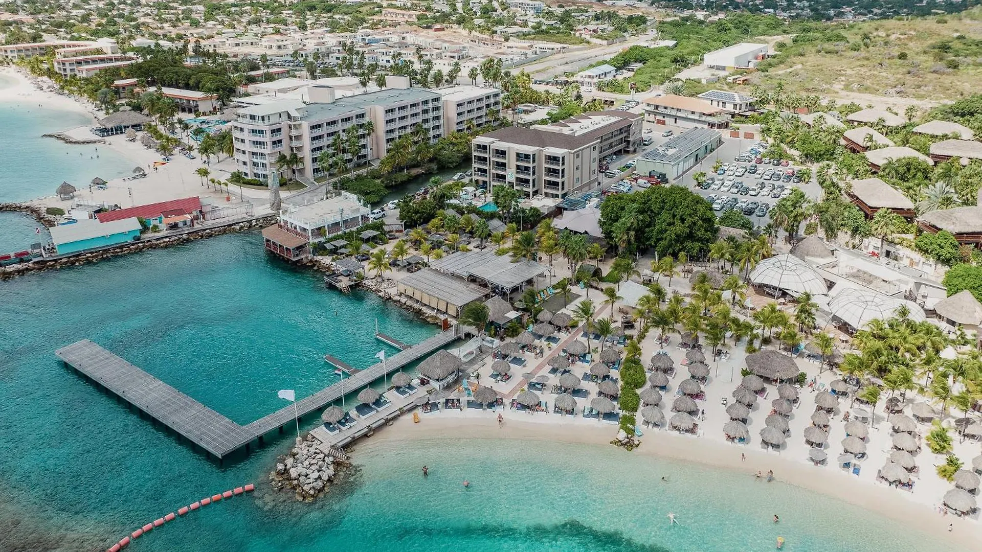 The Beach House Willemstad Apartment